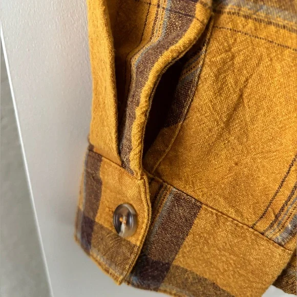 NWOT - Embroidered Flannel Babydoll Top - Picture 5 of 9